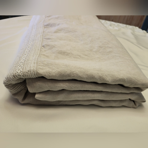 Hotel Collection Madison Hemstitch Linen Duvet Cover FULL / QUEEN - Picture 6 of 13